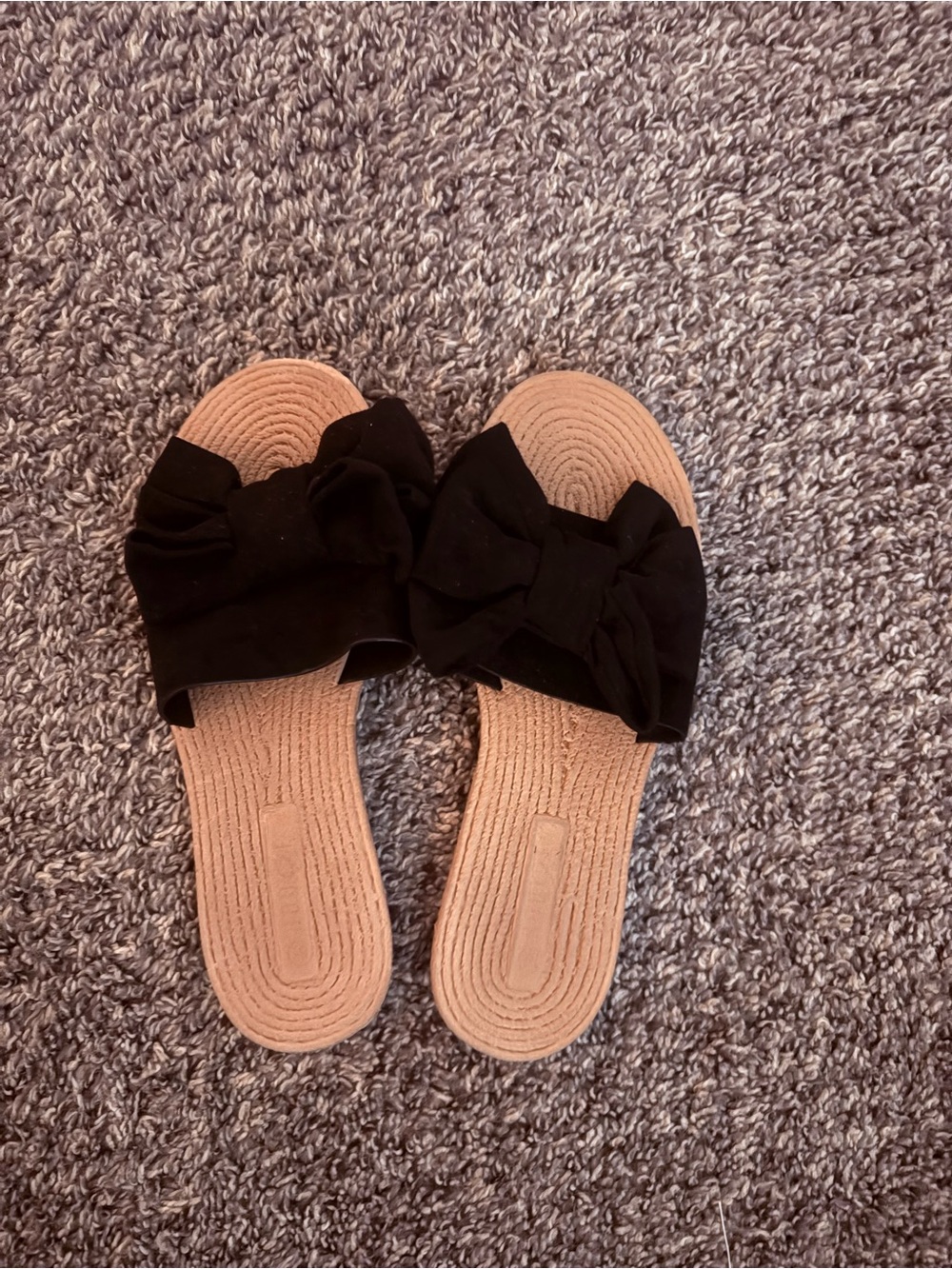 Women’s Black Bow Slide Sandals - Casual Comfort